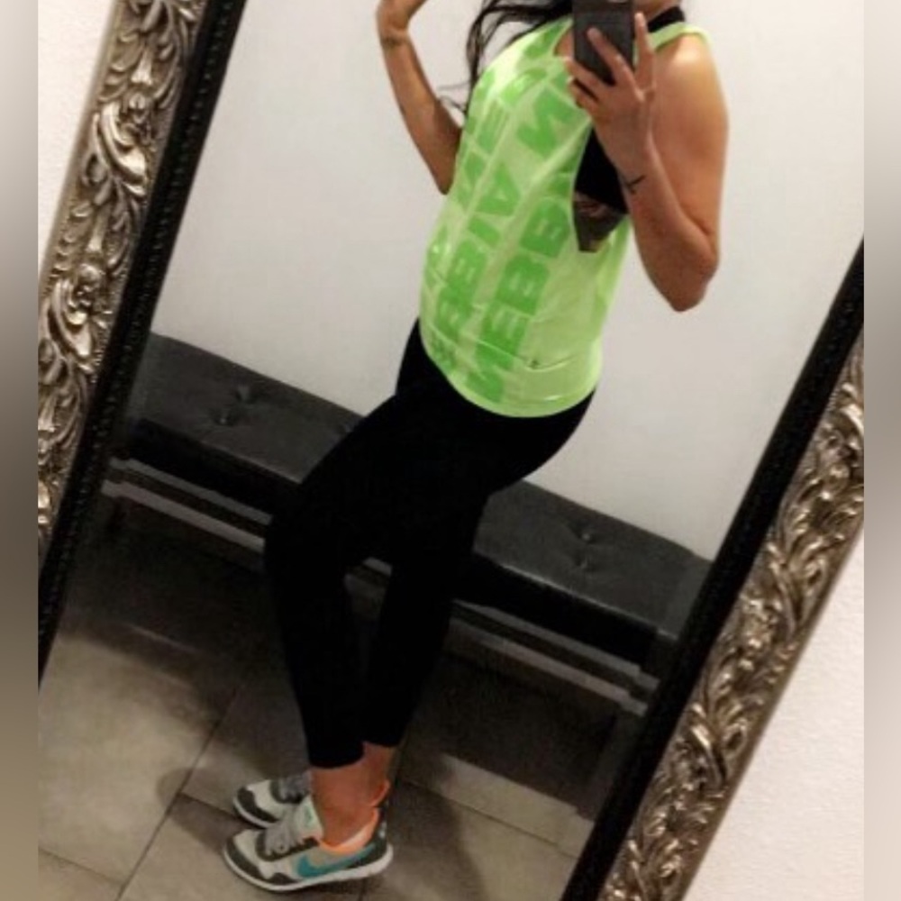 NEBBIA Neon Green Racerback Workout Tank Top | Size Small | Gym Fitness
